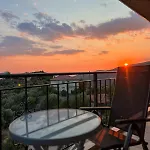 Dream View 9km Away From Kalamata Apartment