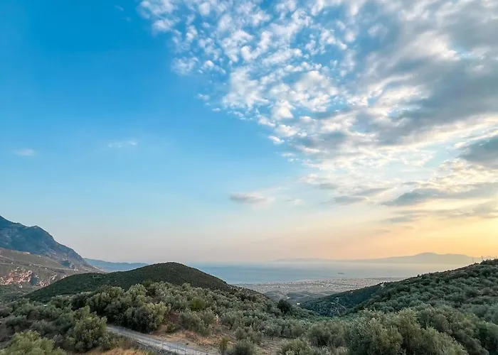 Dream View 9km Away From Kalamata Lejlighed