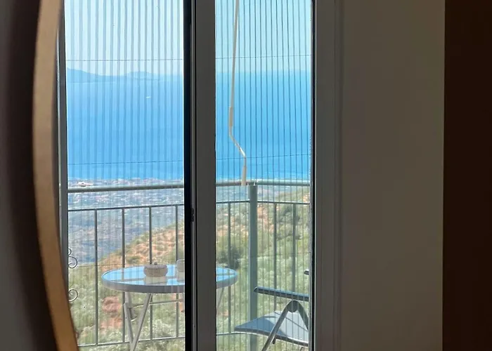 Dream View 9km Away From Kalamata Lejlighed *