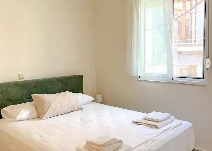 Dream View 9km Away From Kalamata Lejlighed *