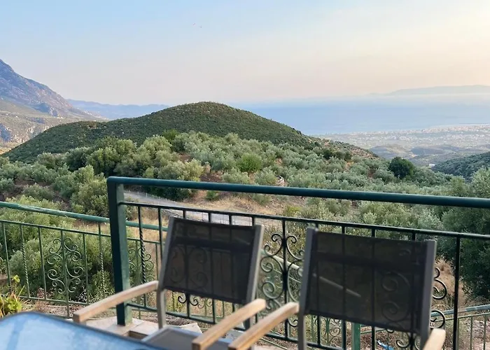 Dream View 9km Away From Kalamata * Kato Karvelion